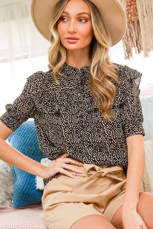 Vine & Love - Wholesale Blouse - Women's - Ruffled Neck Short Puff Blouse Top VT702790