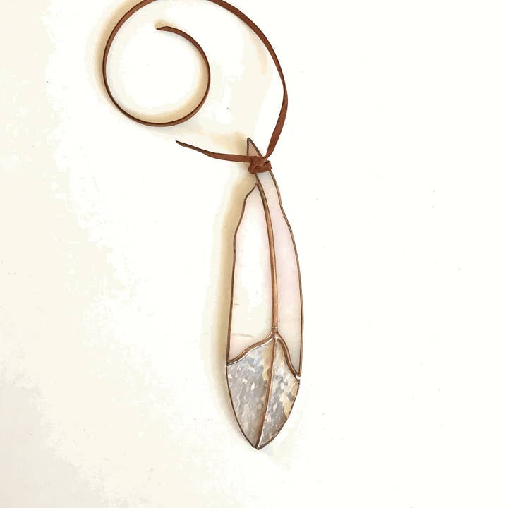 Vidriera Clásica Pluma (Colección Blanca) para venta al por mayor de Colin Adrian Glass