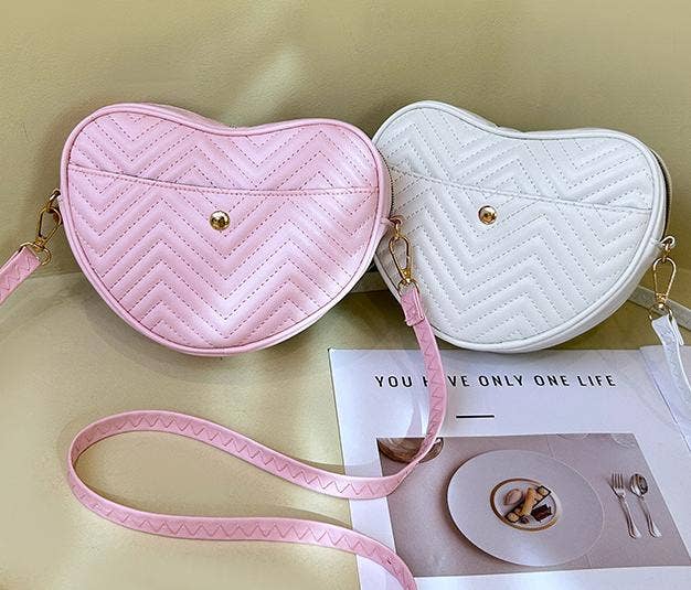 MKS America - Wholesale Crossbody Bag - Women's - LOVE Heart Crossbody Bag4