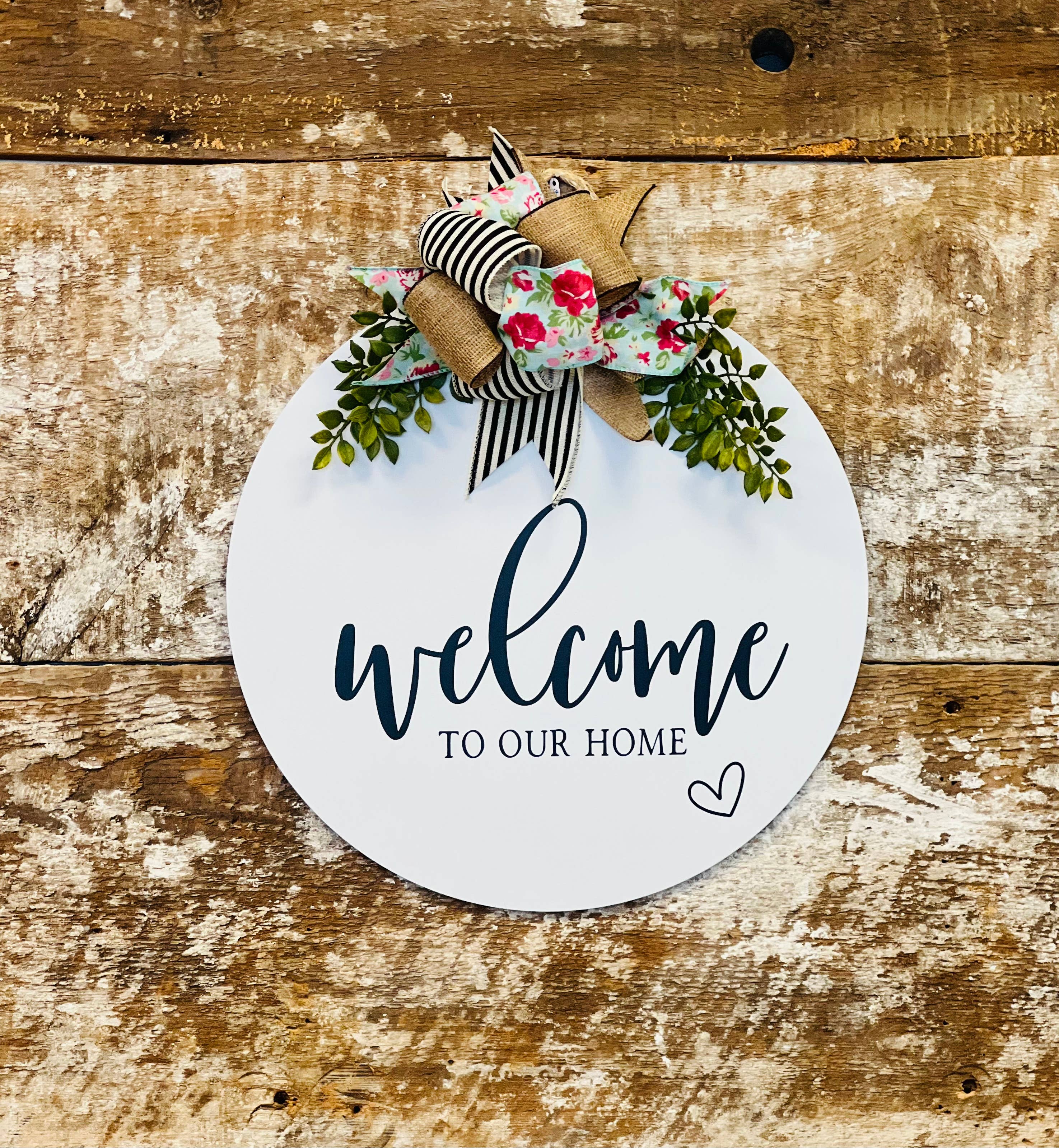 FARMSTEAD PRIMITIVE CO - Wholesale Door Hanger - Welcome To Our Home Door Hanger