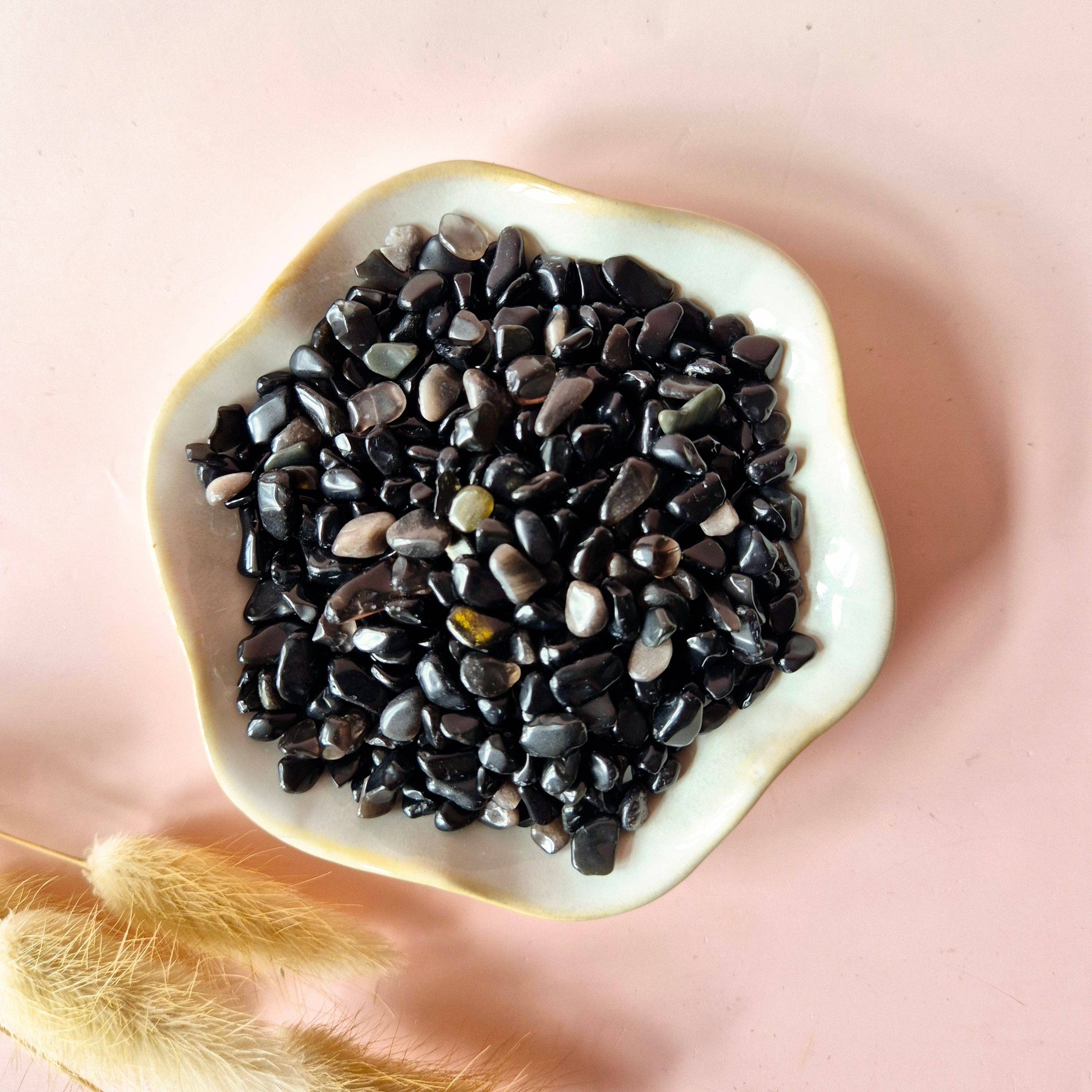 Moonlight Gemstones - Wholesale Spiritual Stone/Crystal - Gemstone Golden Obsidian Chips Tumbled Stones 5-9mm (per 100 grams)