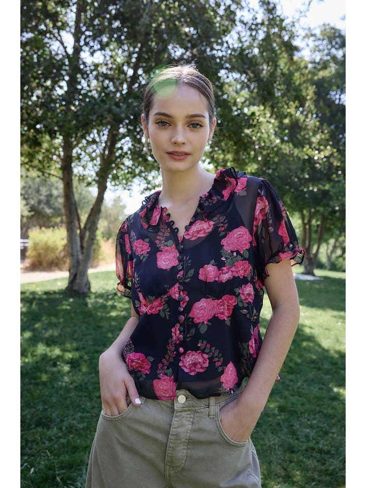 FLORAL Bloom Peterpan Collar Blouse - RT1021 for wholesale on Faire