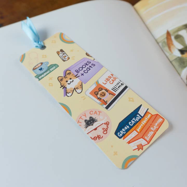 Purrfect Reads Bookmark for wholesale by The Stray Shop