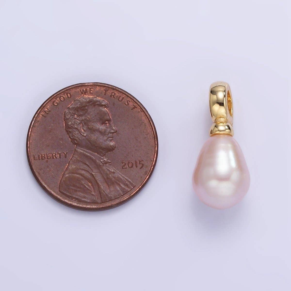 Aim Eternal - Wholesale Individual Charm/Pendant - 16K Gold Filled Ringed Pink Freshwater Pearl Snap Latch Drop Pendant | P18882