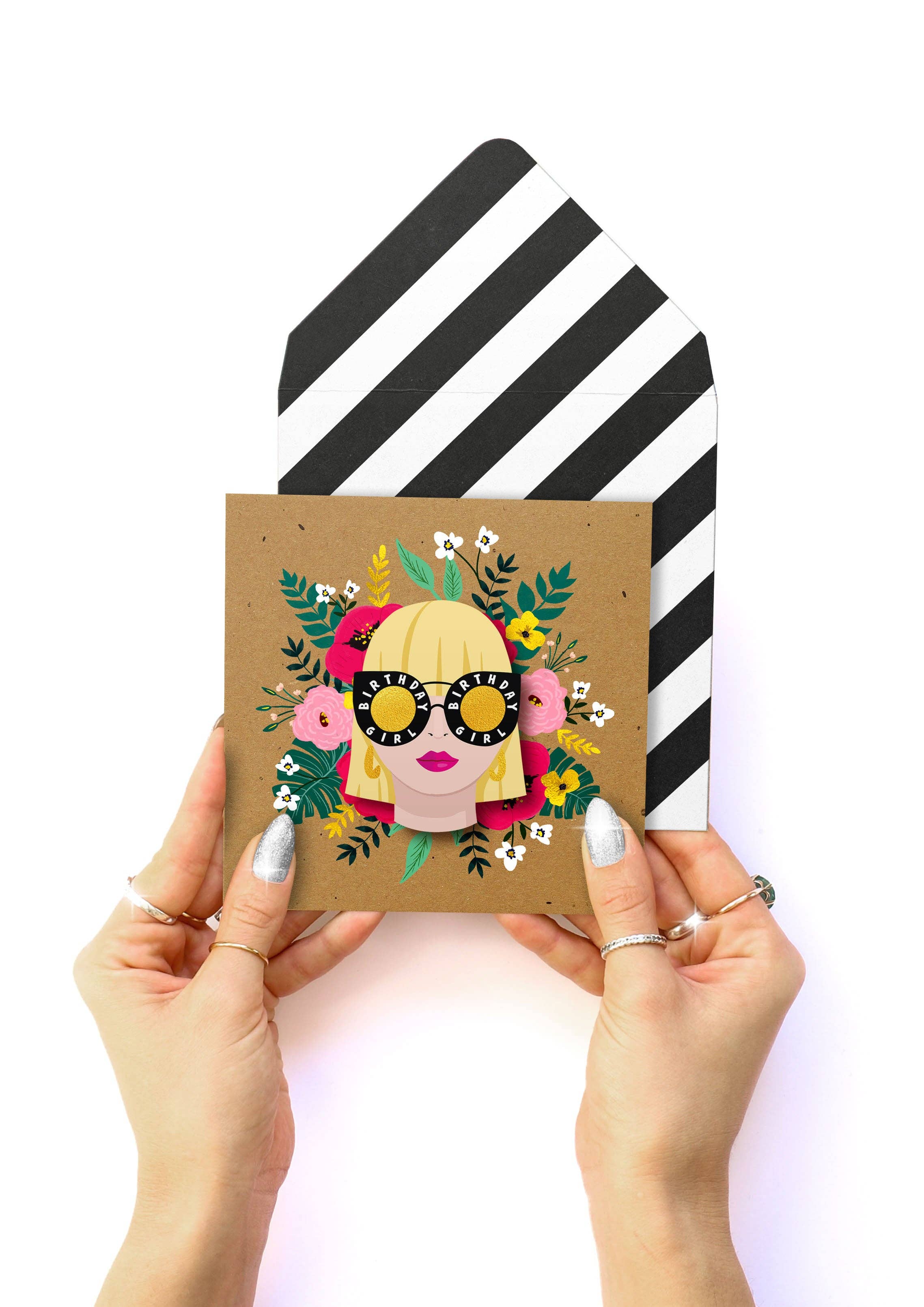 Tache – postal de parabéns por atacado – Menina Loira de Aniversário, Cartão de Felicitações Feito à Mão1