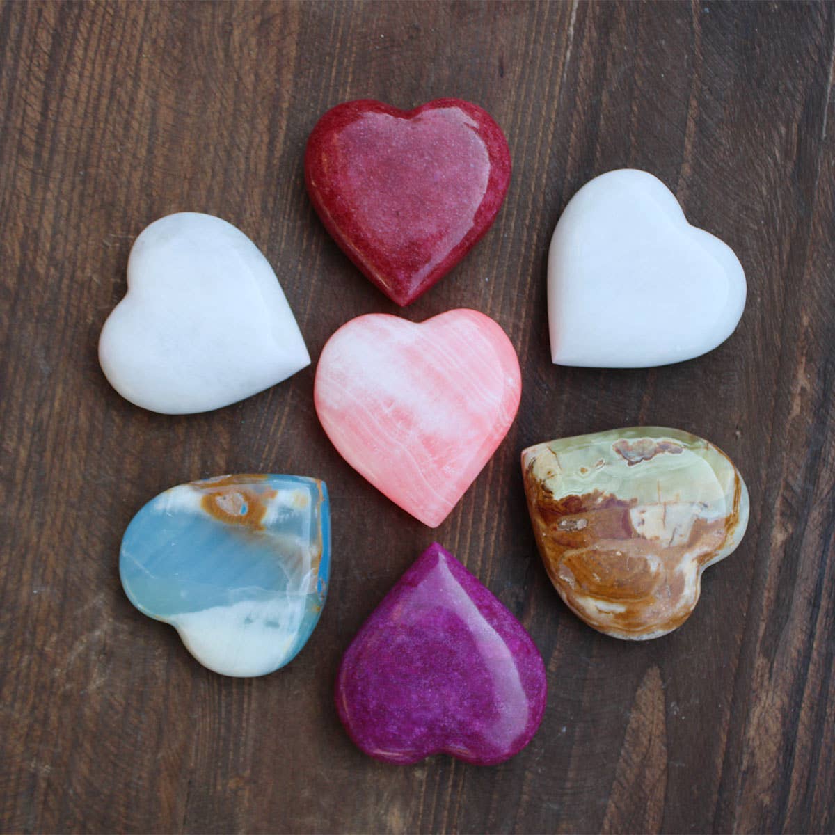 California Seashell Company - Wholesale Decorative Tabletop Object - 3" Multi-Grain Natural Onyx Stone Hearts1