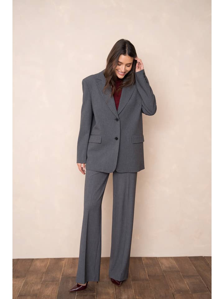 Attentif Paris – Engroshandel Blazer - Dame – Oversized dobbeltradet jakke med åbning bagpå29