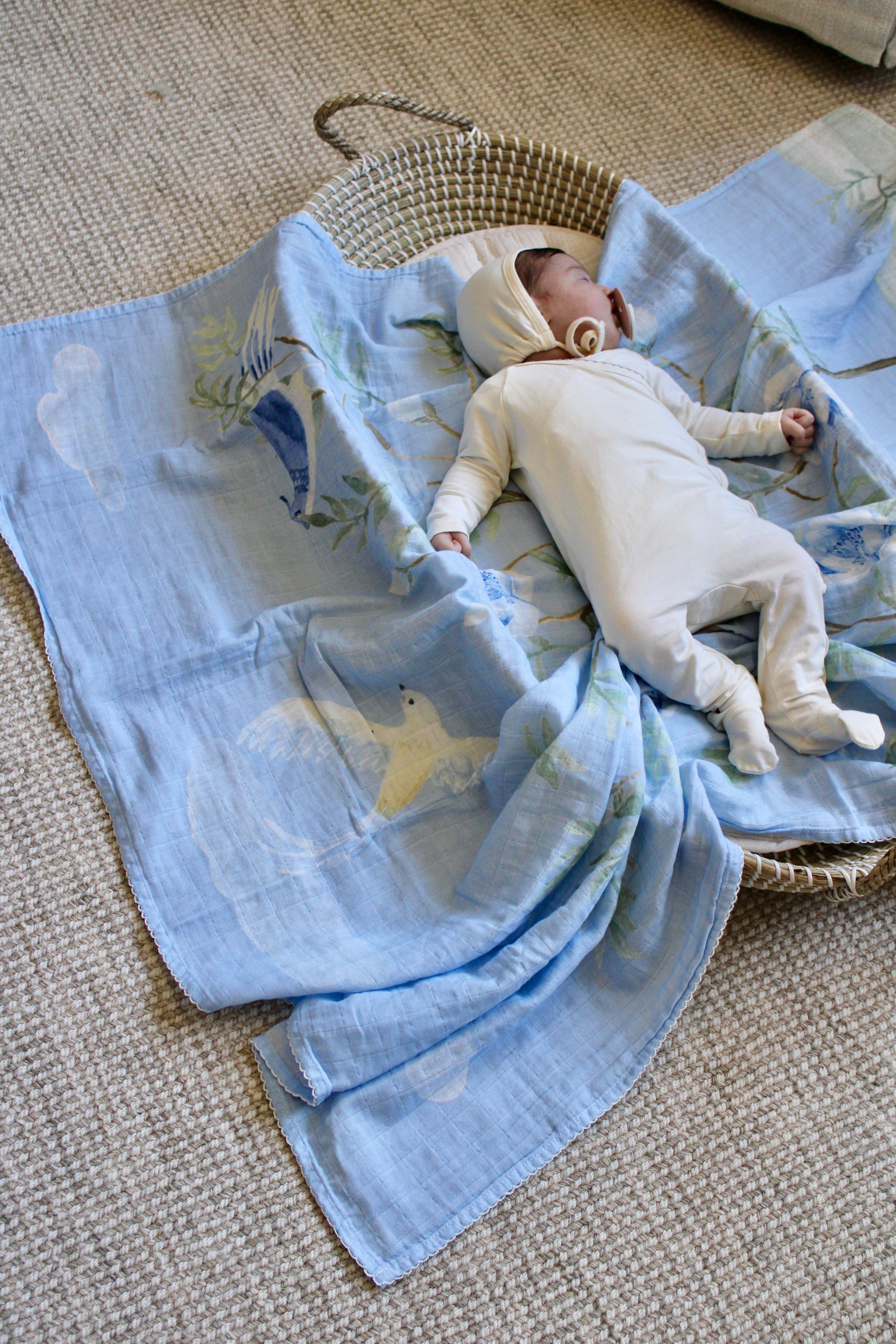 Little Threads - Wholesale Bedding Blanket - Kids & Baby - The Dove Muslin Blanket3