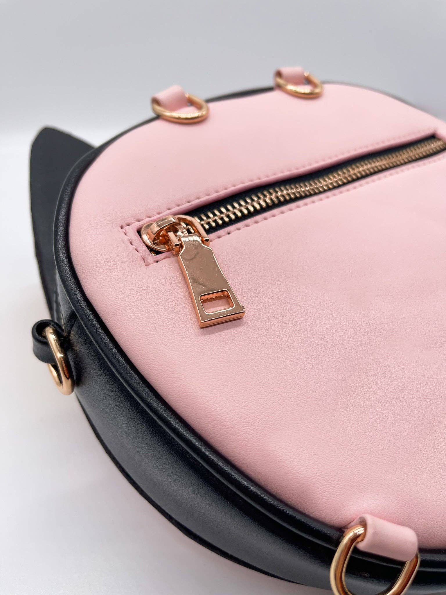 Yoshi Yoshitani LLC - Wholesale Crossbody Bag - Women's - Kitsune Convertible Bag : Pink8