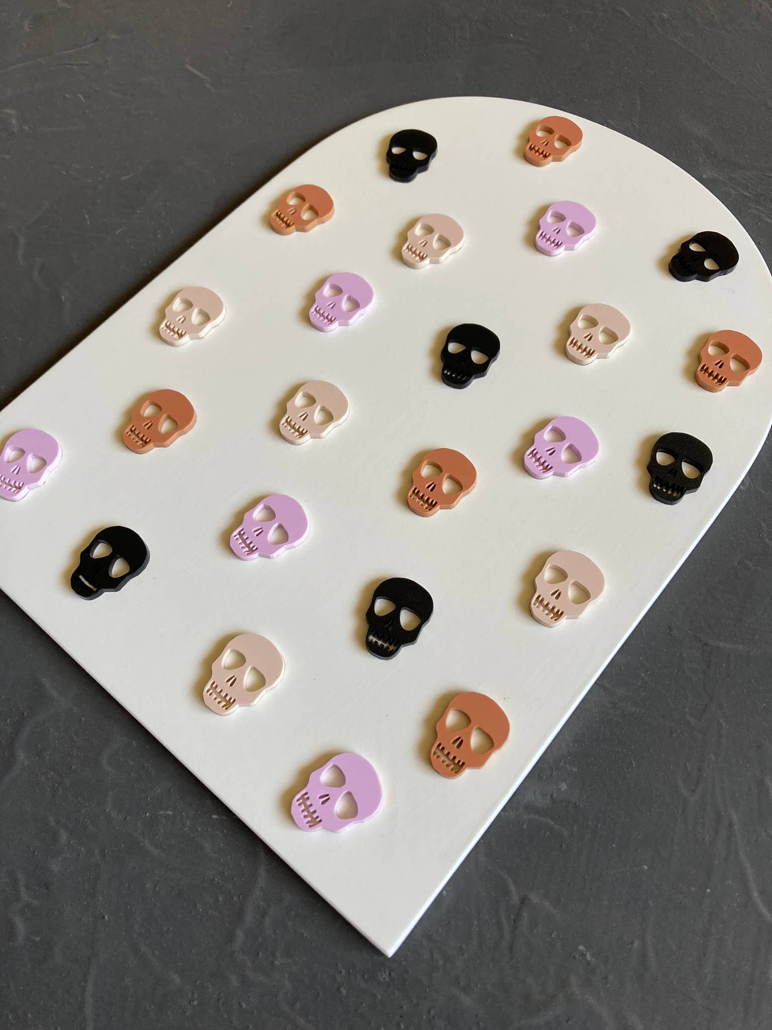 Cope and Co Custom Signs – wholesale Sign – Skull Arch1