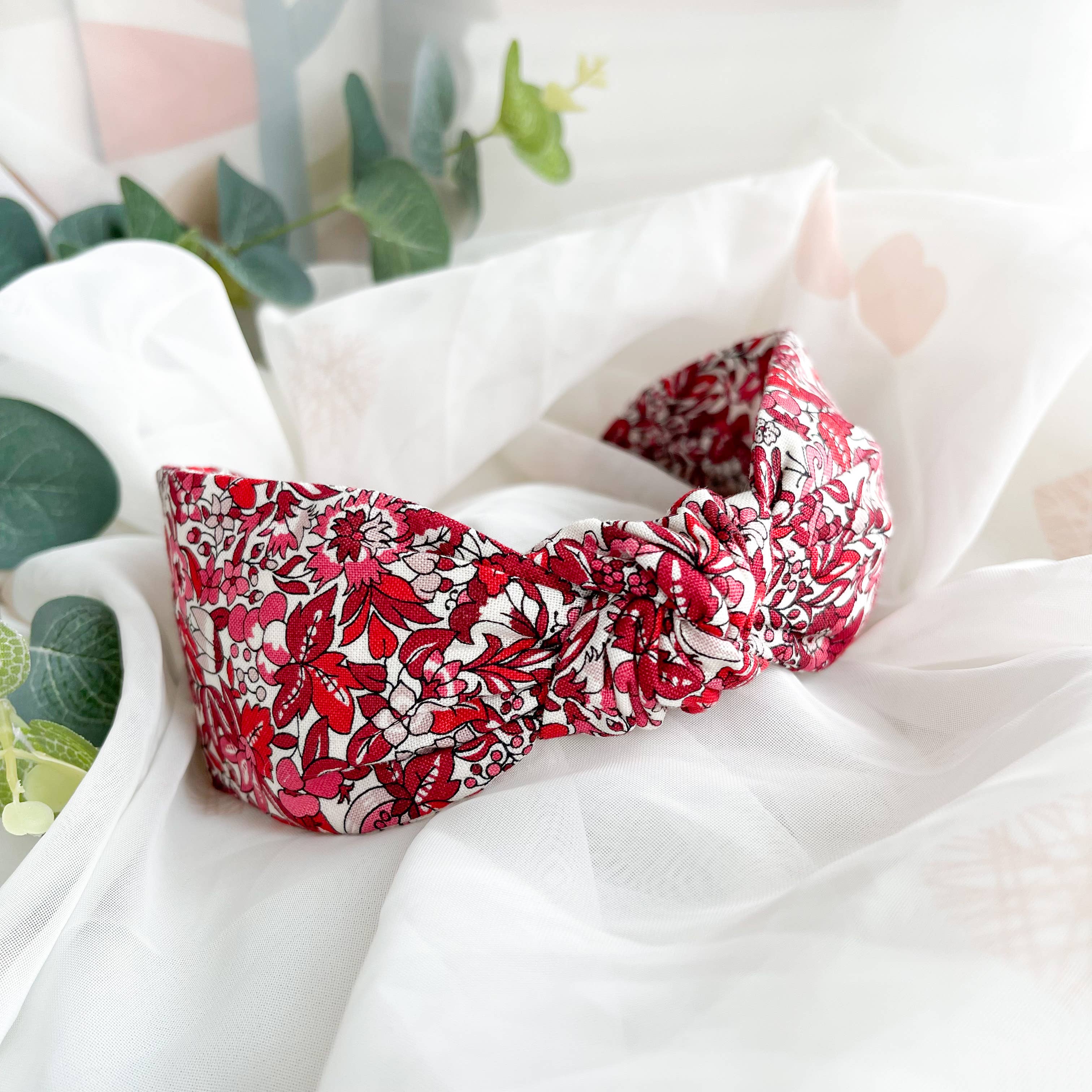 Nine Designs Ltd - Vente Bandeau – femme - Bandeau à nœud - Imprimé floral Liberty London Red Hyde1