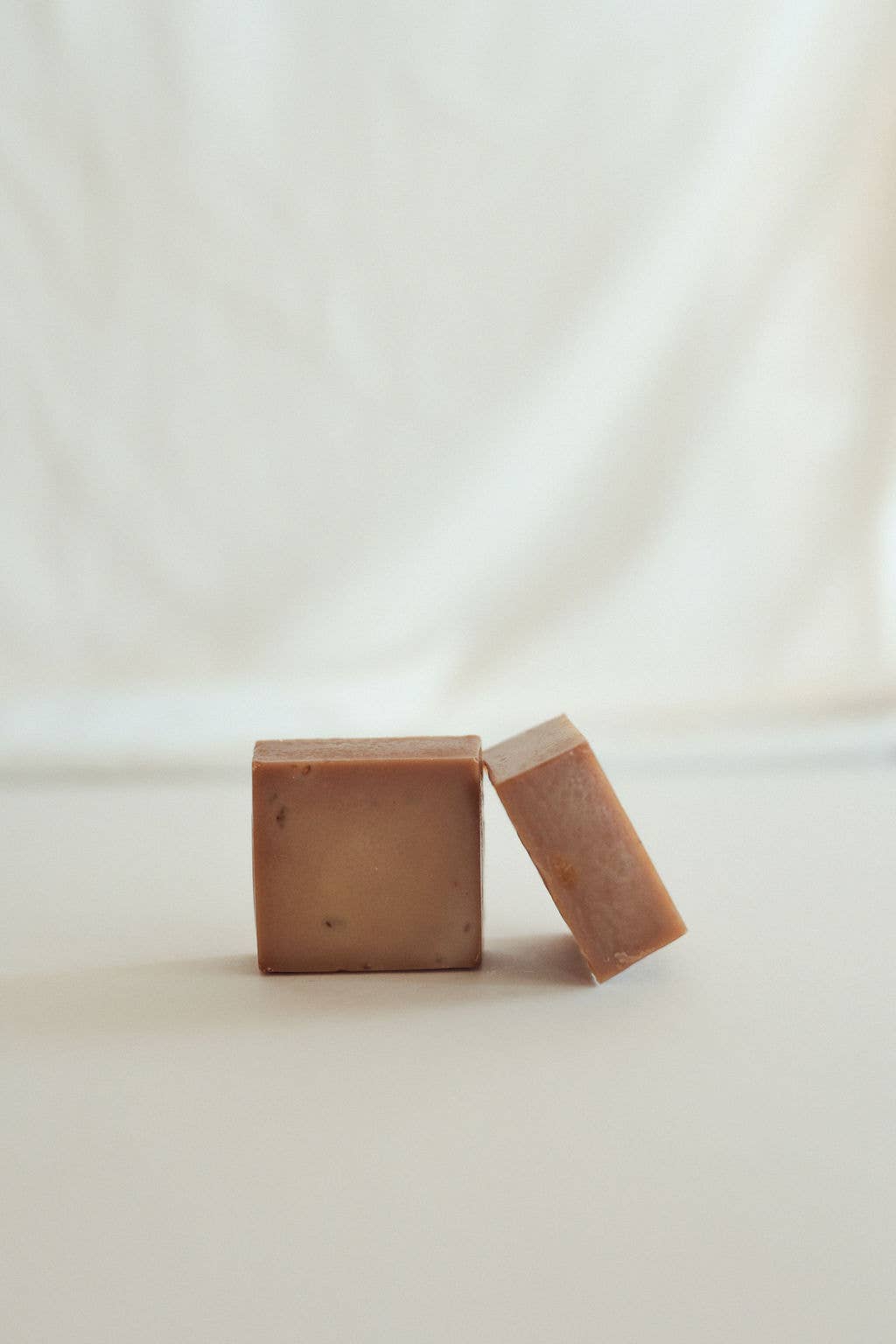 Milkweed and Moth - Wholesale Bar Soap - Honey Coconut Oat3