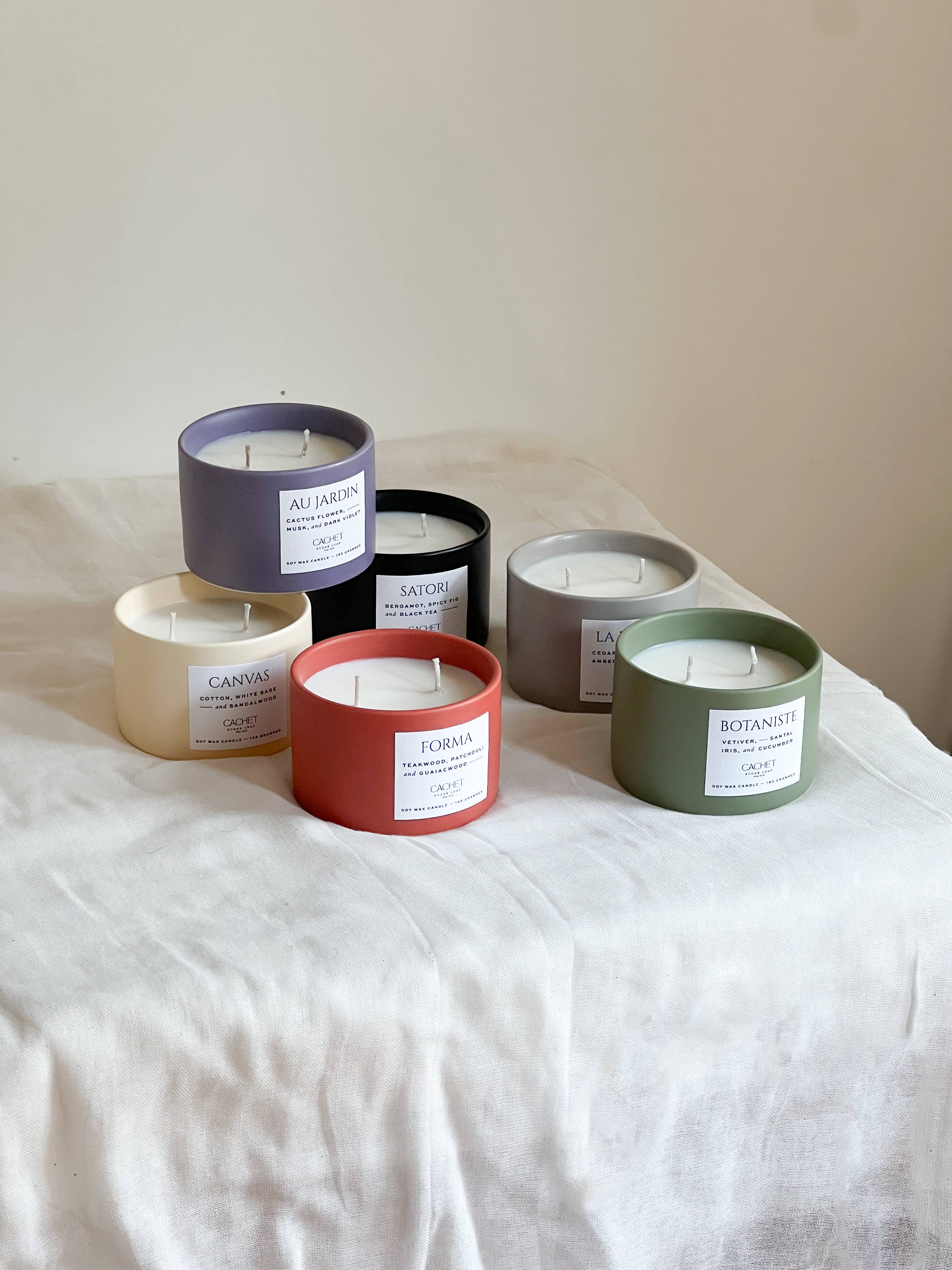 Cachet - Wholesale Jar/Filled Candle - No. 4 Forma Chroma Candle3