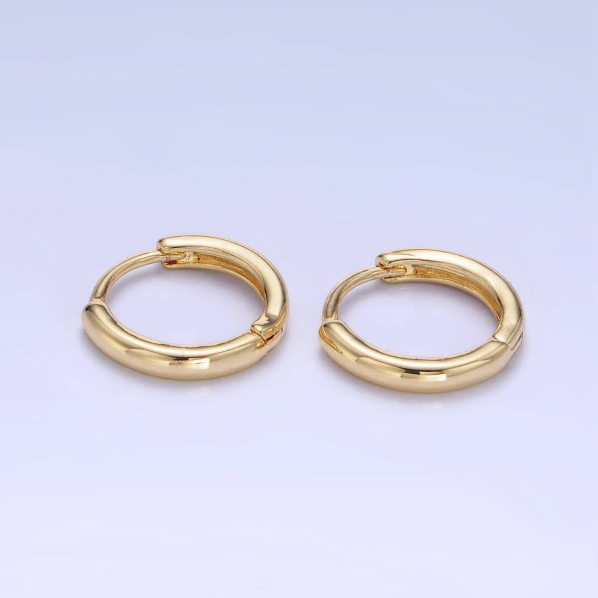 Aim Eternal - Vente Petits anneaux - Boucles d'oreilles Huggie minimalistes de 13 mm remplies d'or 14 carats | P505