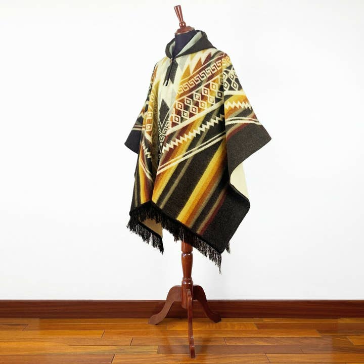 ECUALAMA – Engroshandel Poncho - Unisex – Alpaca uld Hætteklædte Unisex Poncho XXL - Aztec mønster - BRUN2