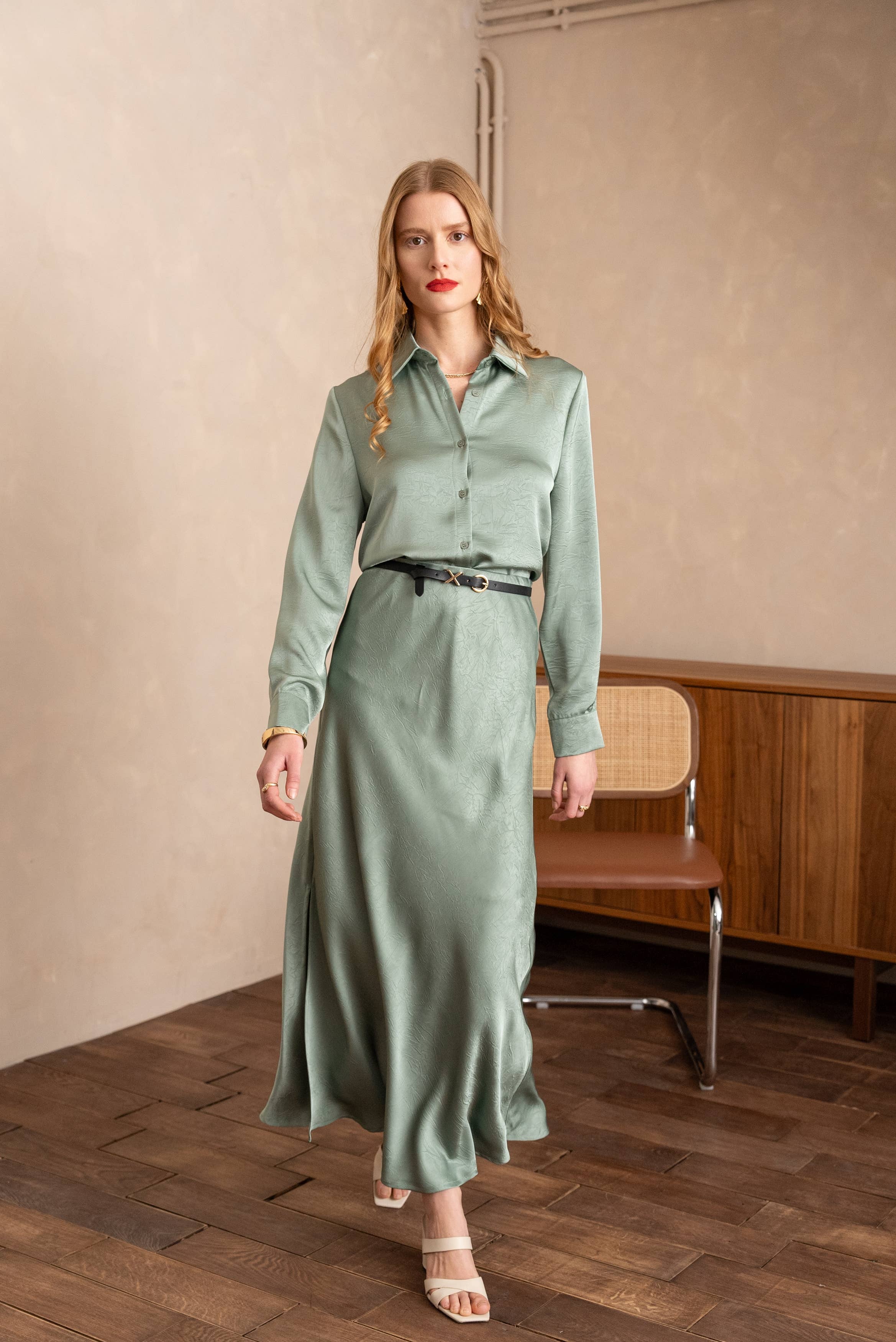 LULUMARY - Wholesale Skirt - Women's - Satin Skirt SK85622