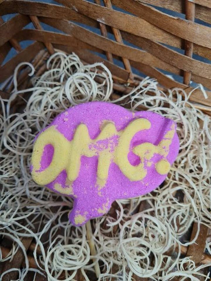 Bombe de bain OMG pour la vente par Enchanting Bath Bombs