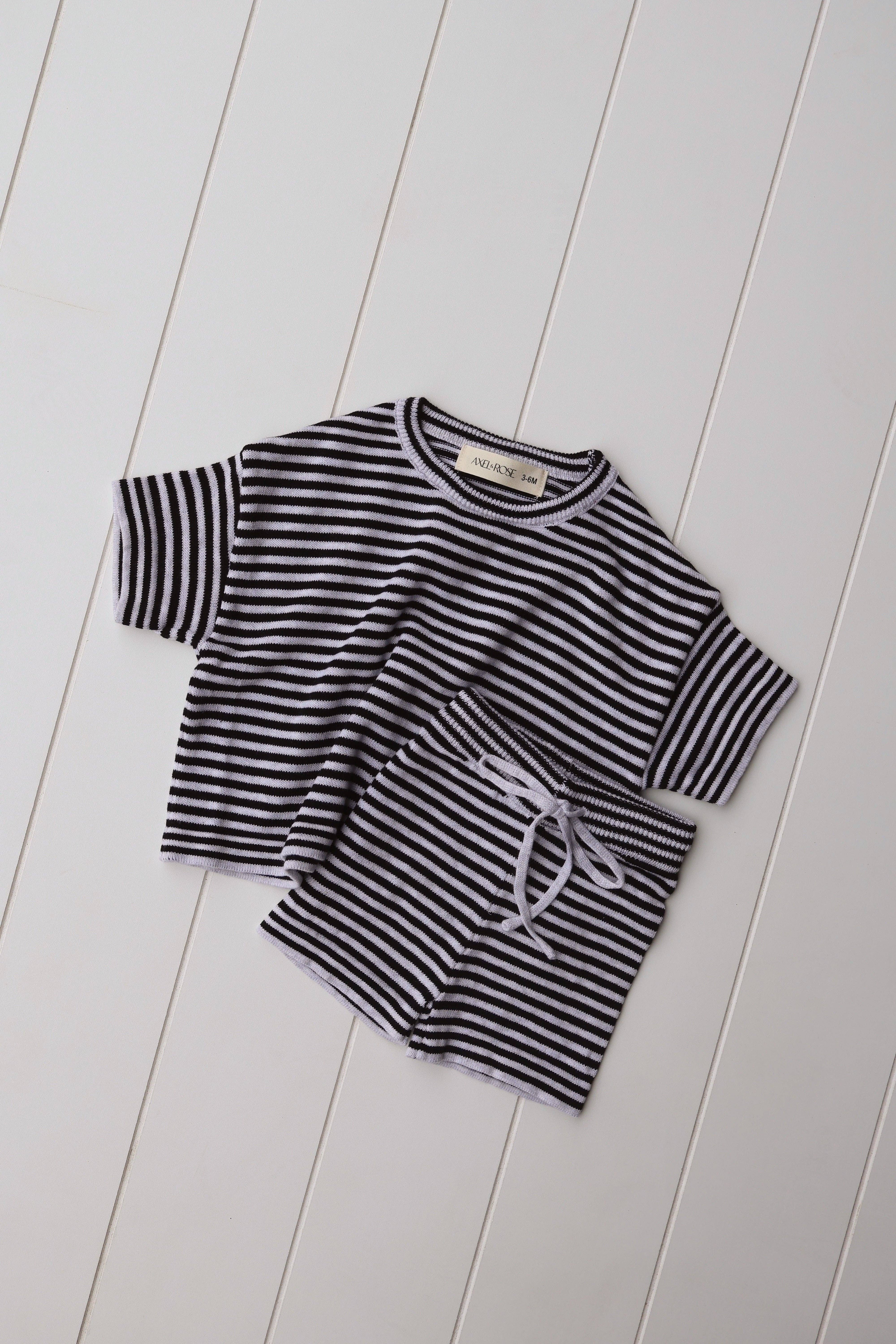 Axel & Rose – wholesale Topp- och shortsset – Barn – Vårigt randigt tvådelat set1