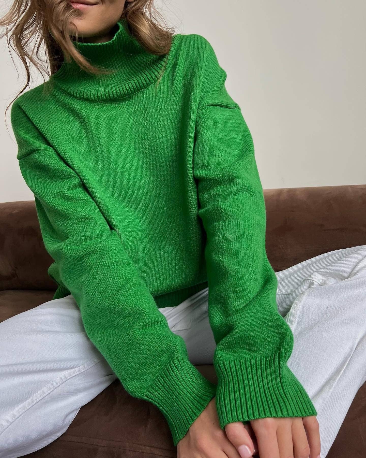 Sweetkama - Wholesale Pullover-trui - Dames - Dames trui met col van effen kleur, gebreid model W00327