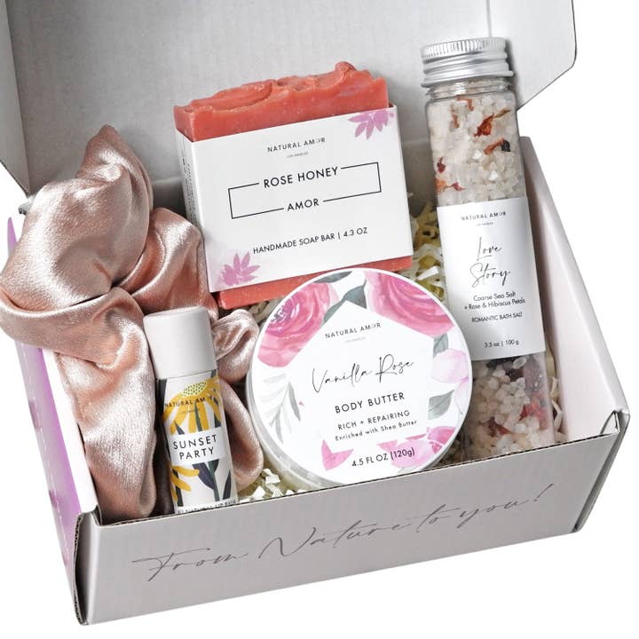 Love Story Spa Gift Set for wholesale by Natural Amor LLC