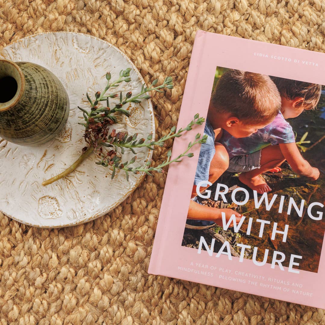 Growing with Nature - Wholesale Nature & Outdoors Book - Growing with Nature4