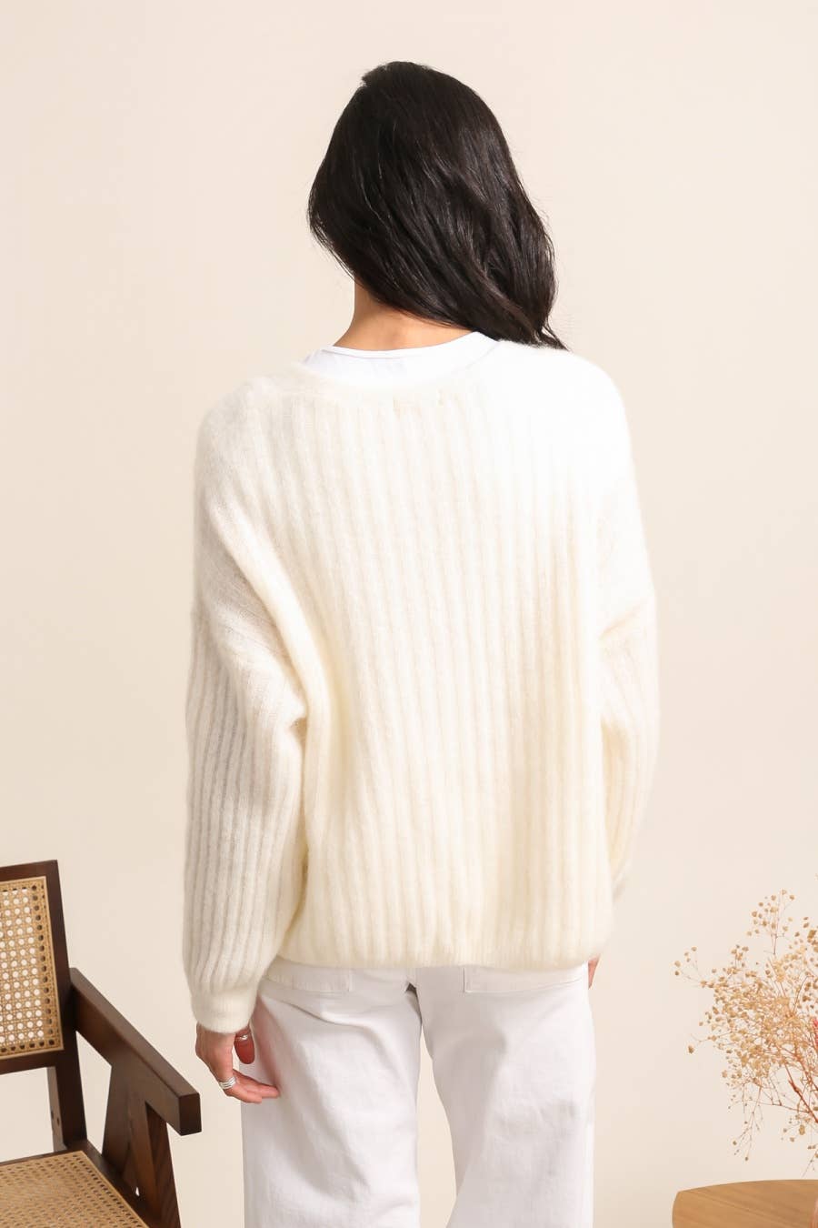 NAÏS PARIS - Vendita all'ingrosso Cardigan - Donna - Cardigan con bottoni a scollo a V in baby alpaca 45%10