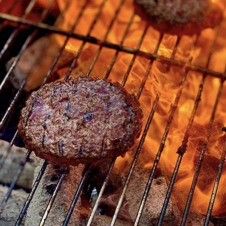 CHARBLOX - Wholesale Charcoal - CHARBLOX Ultra Premium Sustainable Hardwood Grilling Charcoal Logs6