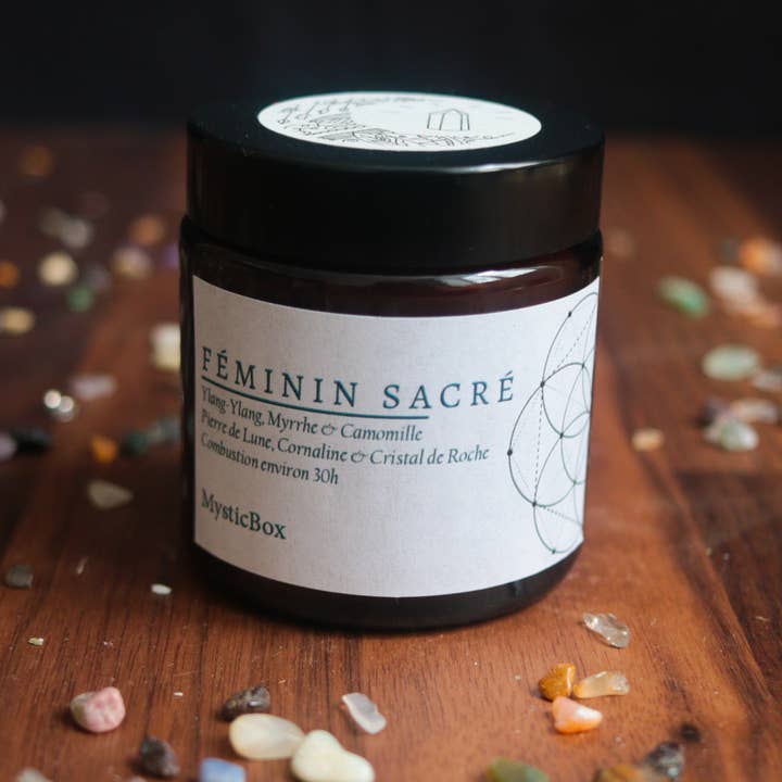 Bougie "Féminin Sacré" pour la vente par MysticBox