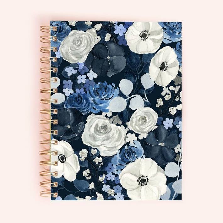 Carnet à spirale floral bleu marine | 150 pages lignées pour la vente par Almeida Illustrations