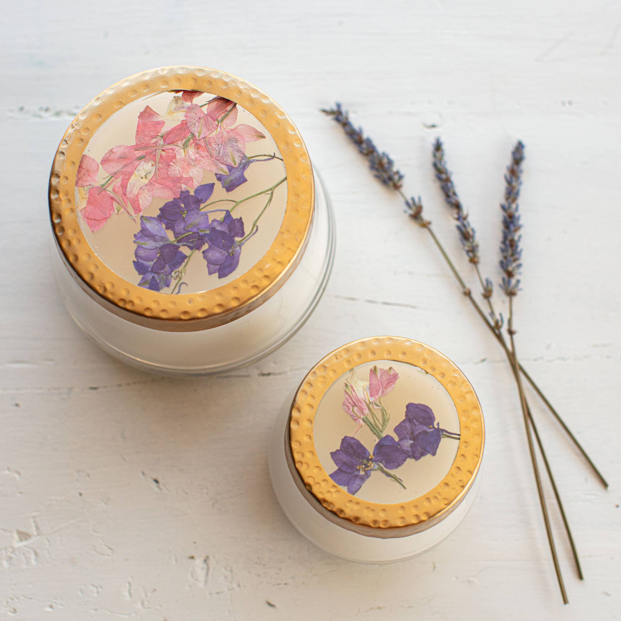 Rosy Rings - Wholesale Jar/Filled Candle - Petite Pressed Floral Candle - Roman Lavender 1