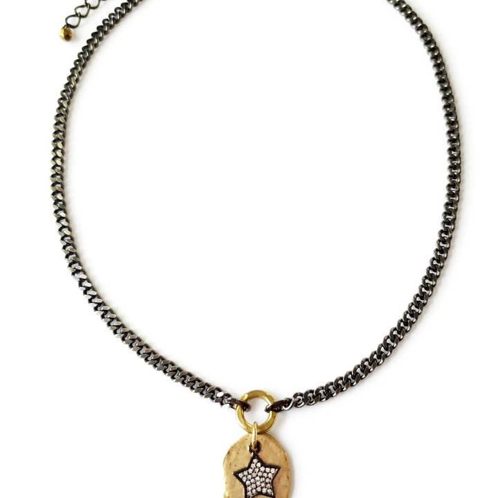 Kurze Kristallstern-Goldscheiben-Halskette für den Großhandel von Ilze Jewelry