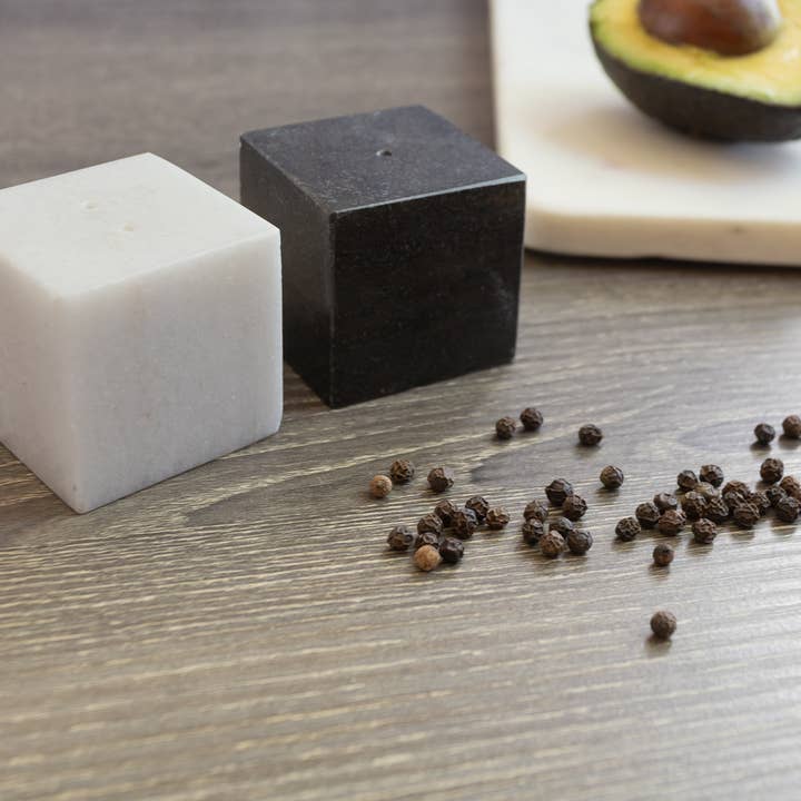 Fox Run Brands – Galheteiro por atacado – Fox Run Mini Saleiro de Mármore e Pimenteiro, 1,8" x 1,8"3