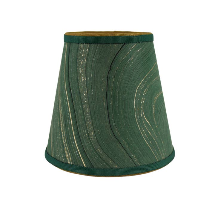 Petit abat-jour Empire en marbre vert chasseur pour la vente par Maison Maison Design