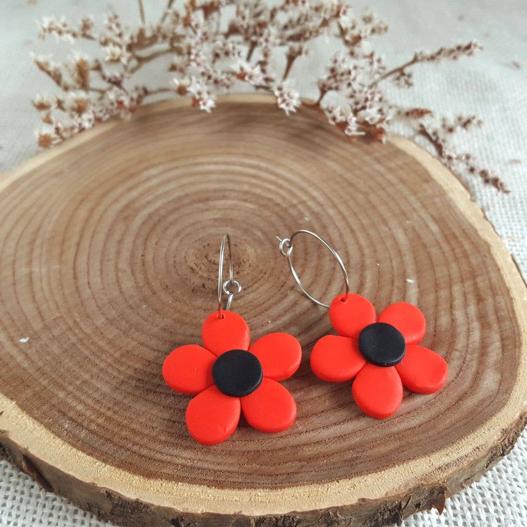 PASTACUITA – Großhandel Ohrhänger – Handgefertigte Gänseblümchen-Ohrringe „Boho“5