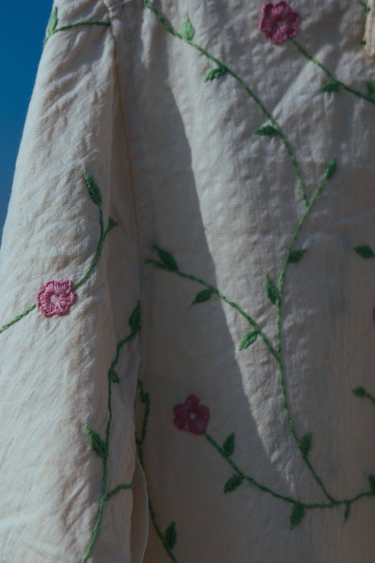 Choyal - Fair Trade Unisex Clothing - Wholesale Button Down Shirt - Unisex - UNISEX FLORAL EMBROIDERY SHIRT IN 100% COTTON2