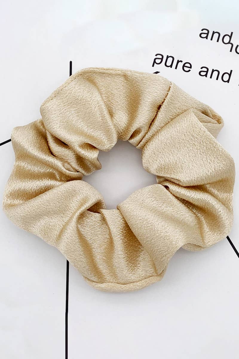 ACCITY - Wholesale Scrunchie - Women's - MINIMALIST SOLID COLOR SCRUNCHIE_CWAHA017710