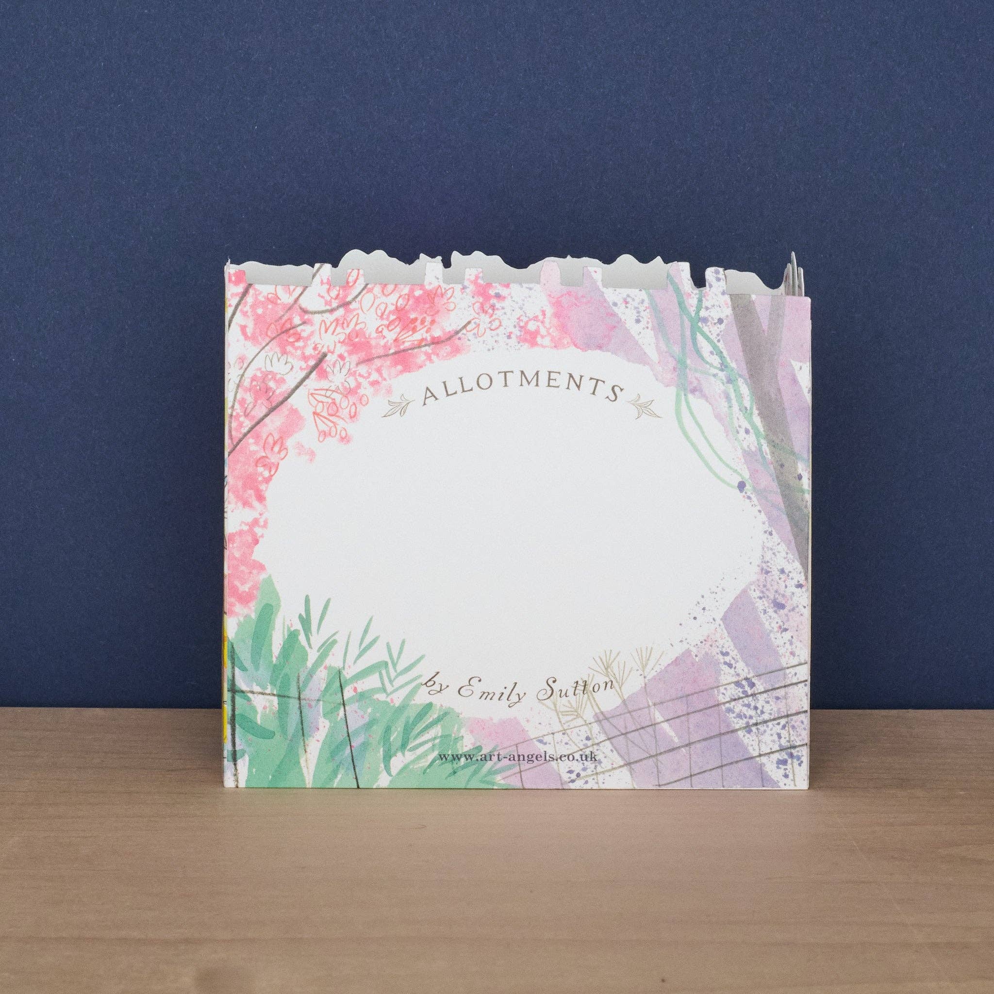 Art Angels - Vendita all'ingrosso Biglietti di auguri generici - Assegnazione Merlo2