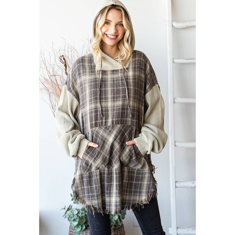 Oli&Hali - Vente Sweat à capuche – femme - PULL À CAPUCHE À CARREAUX DÉLAVÉ AVEC OURLET BRUT ET MANCHES LONGUES6