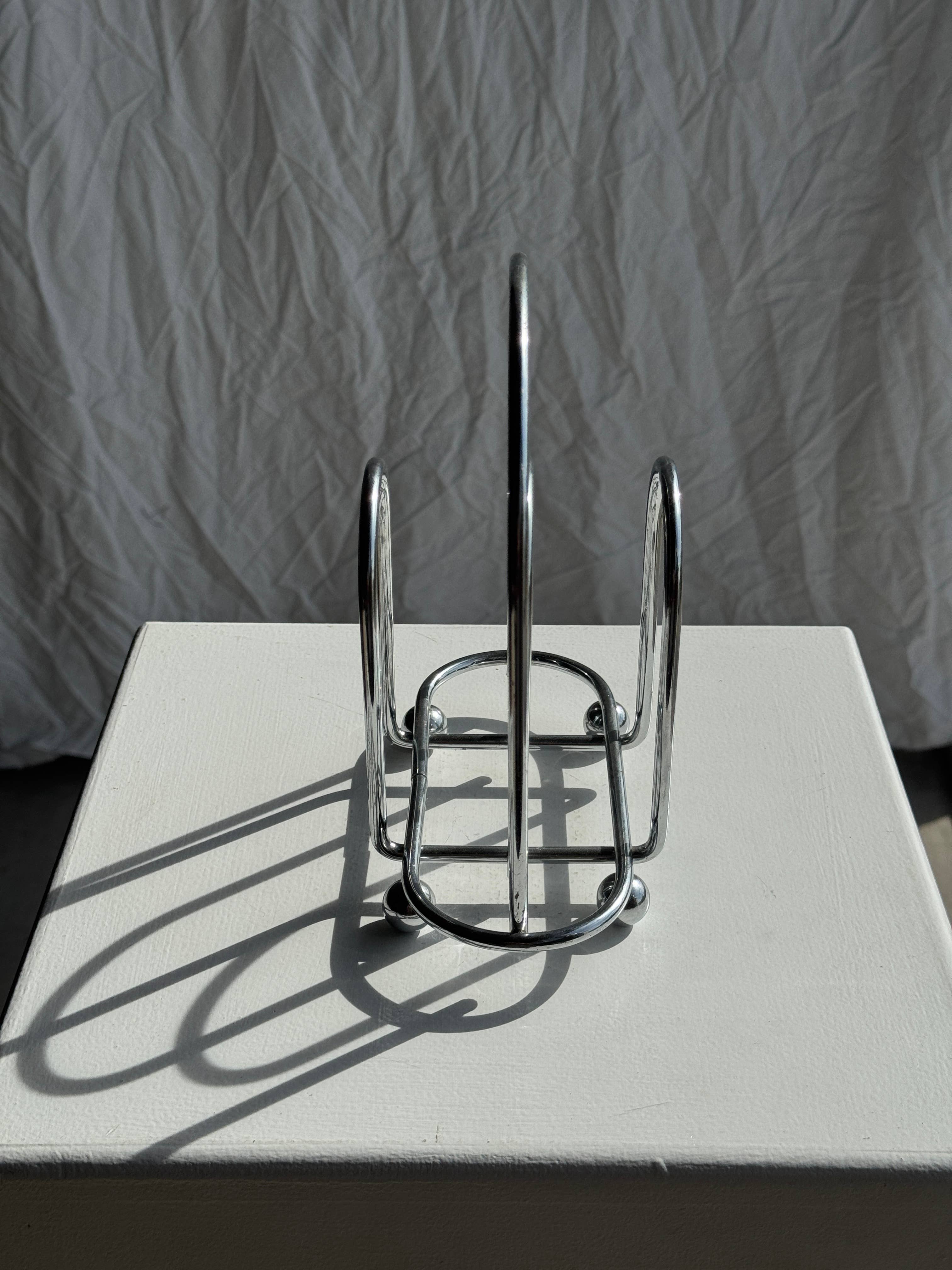 Office Objets - Vendita all'ingrosso Portatovaglioli - Porta toast o tovagliolo in metallo argentato H20.5 L179