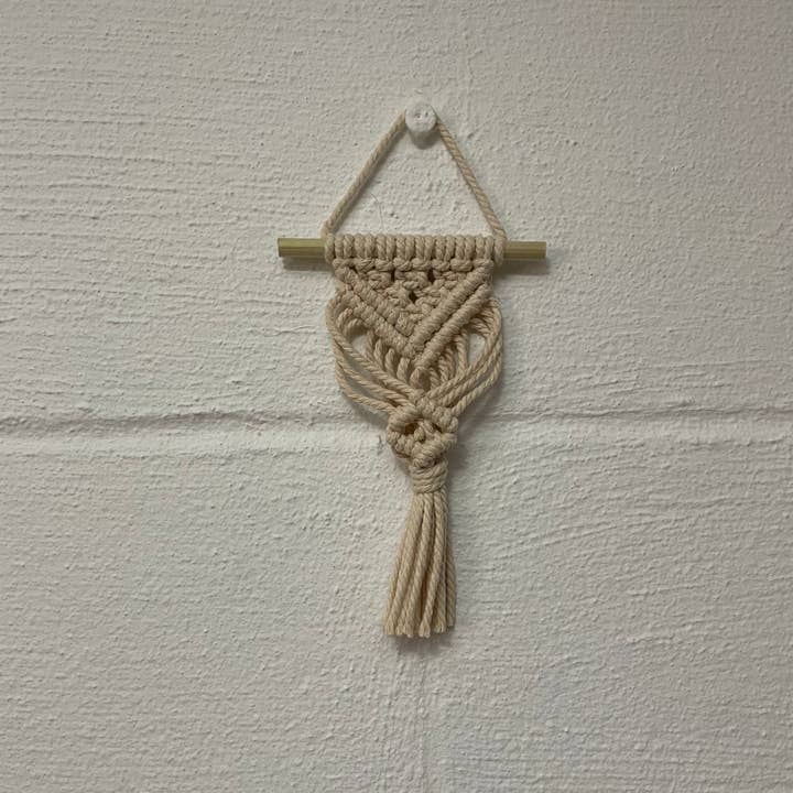 Knotty Mama Studios - Wholesale Hanging Planter - Macrame Large Air Plant Hanger1