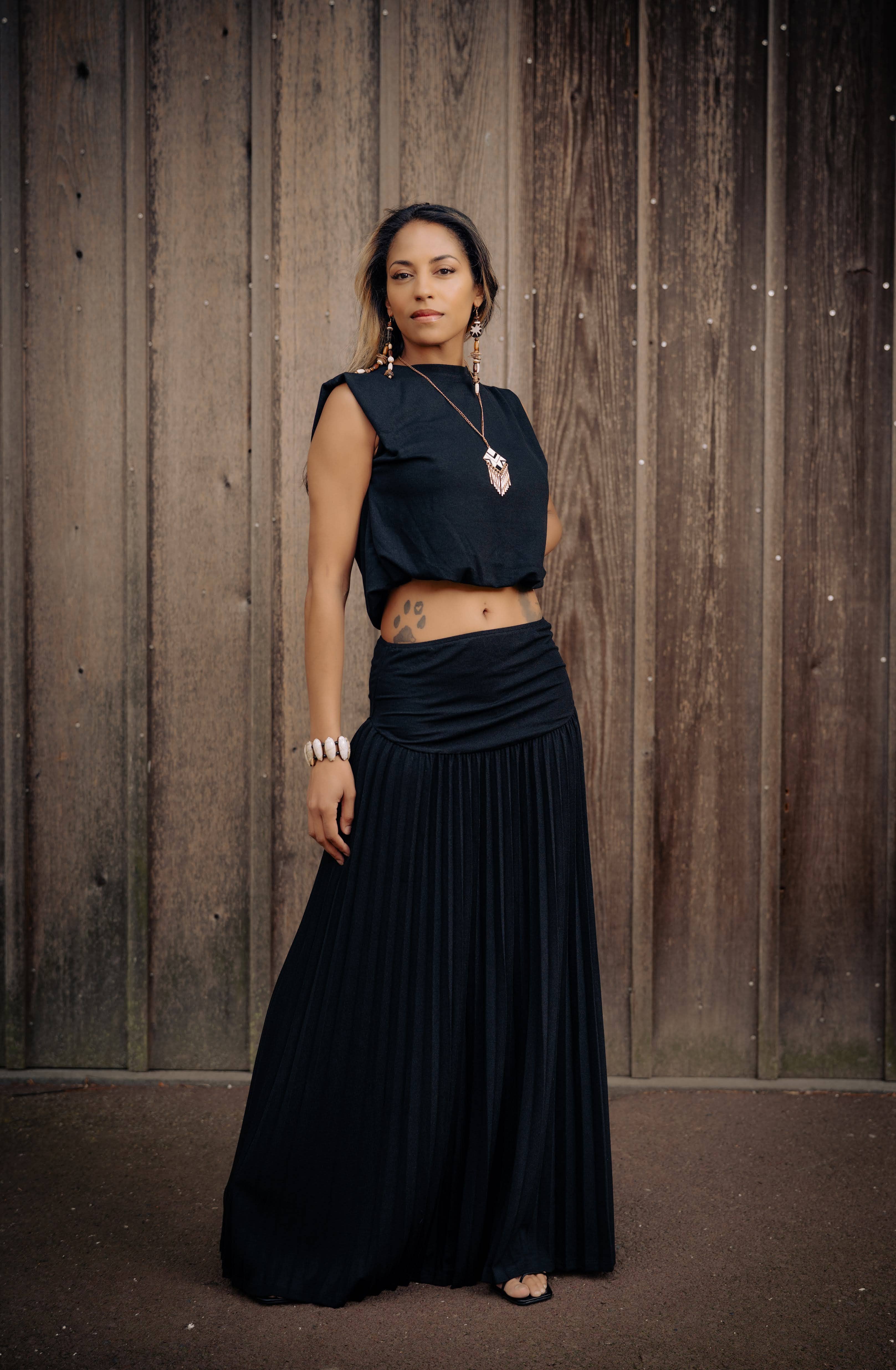 Nina Cheyenne Apparel - Wholesale Top & Skirt Set - Women's - The Zora Skirt Set - Onyx1