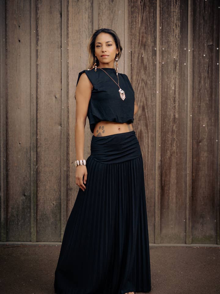 Nina Cheyenne Apparel - Wholesale Top & Skirt Set - Women's - The Zora Skirt Set - Onyx1