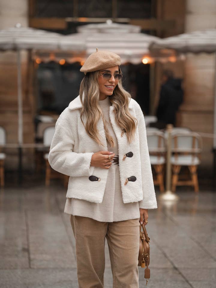 Short Hair Coat for wholesale by GUIMANOS