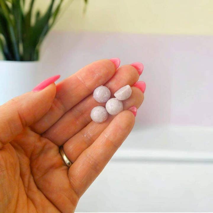 Dot & Co. - Wholesale Body Balm/Butter - Luscious Lavender-Solid Shea Natural Body Butter Beads 5