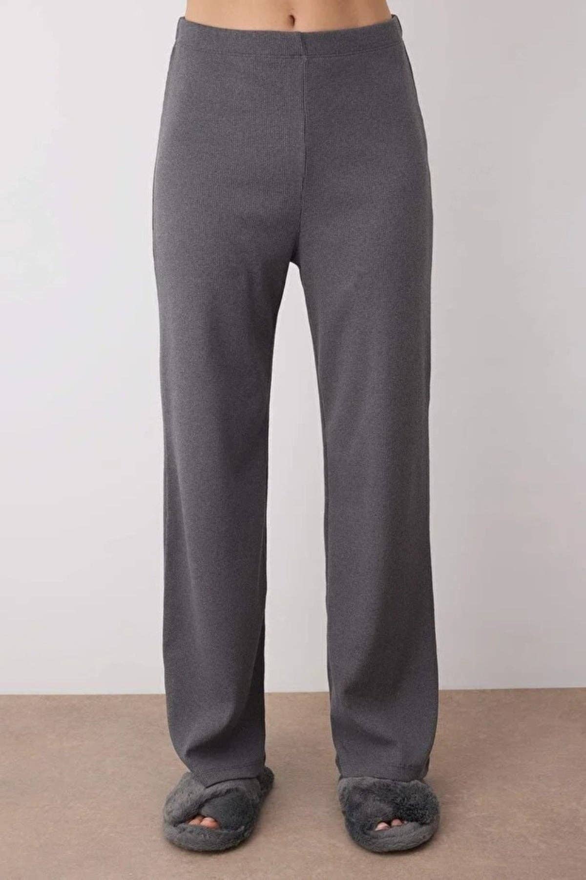 Hoxton Gal – wholesale Sleepwear set – Women's – 2 Piece Ribbed Knit Pajama Set13