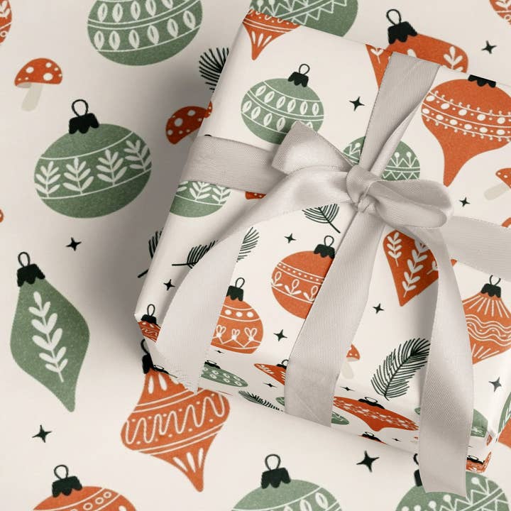 MagicMerchEmporium - Wholesale Wrapping Paper Roll - Retro Holiday Wrapping Paper5