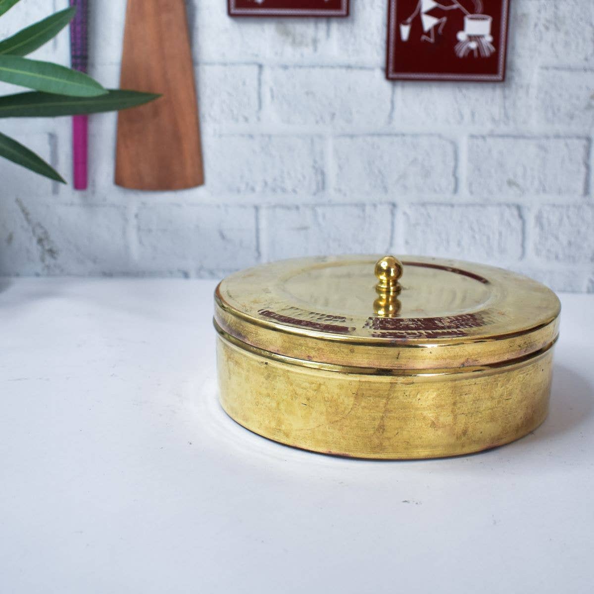 SAMA Homes - Wholesale Food Storage Container - Traditional Brass Roti Box1