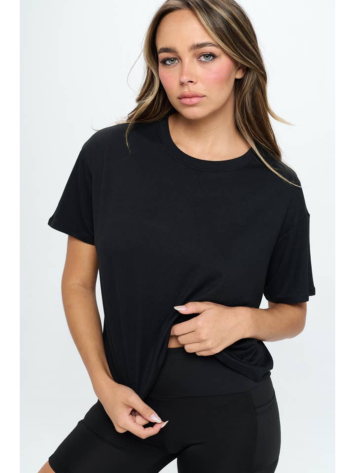 Knit Riot – Engroshandel T-shirt – til kvinder – Kortærmet Boxy Cropped Tee4