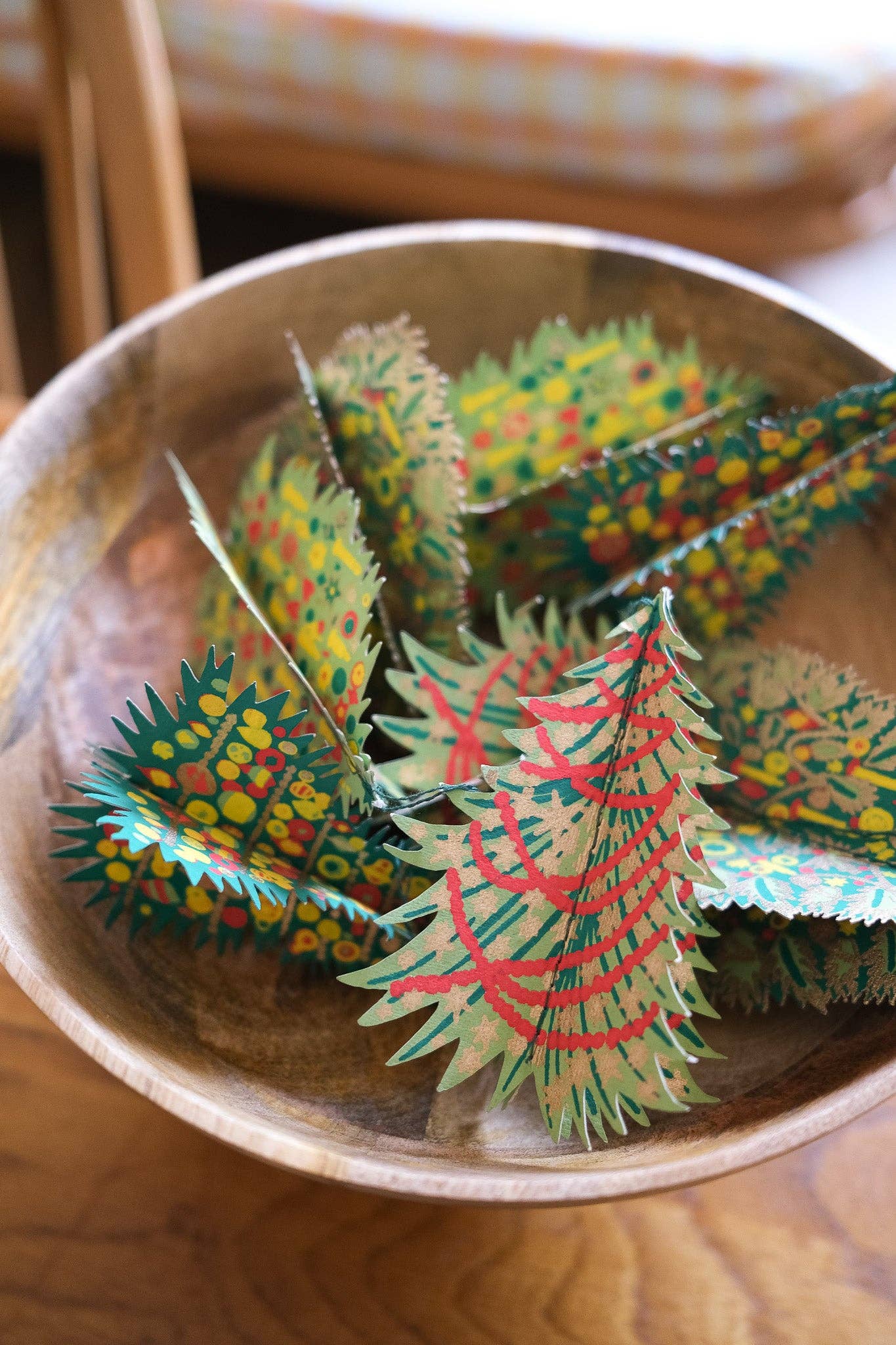 East End Press - Vente Lots de décorations - Royaume-Uni/UE : Ornements en papier pour arbres décorés3