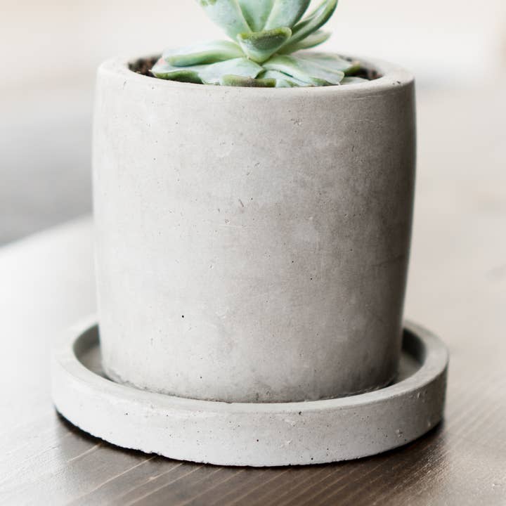Made by Deborah - Wholesale Plant Pot - Small Concrete Pot - No Holes0